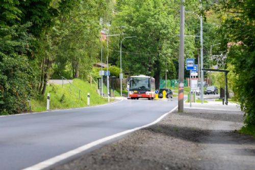 Foto: V plzeňském Ráji je díky úpravám komunikace a zastávek bezpečněji