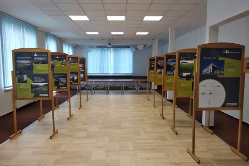 Foto: Výstava k soutěži Stavba roku Plzeňského kraje zakončí své putování v Dýšině