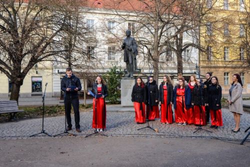 Foto: Vzpomínka na Bedřicha Smetanu zahájila 39. ročník Smetanovských dnů