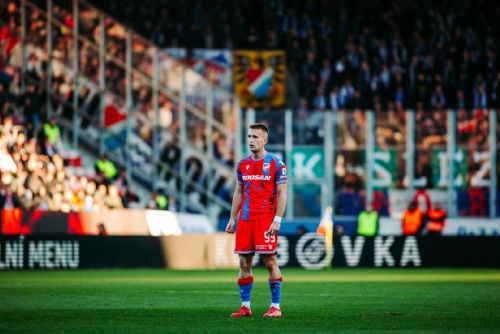 Foto: Ztráta. Viktorka padla doma s Baníkem
