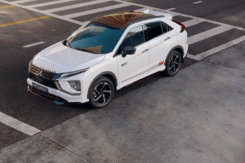 Foto: Nový Mitsubishi Eclipse Cross Plug-In Hybrid