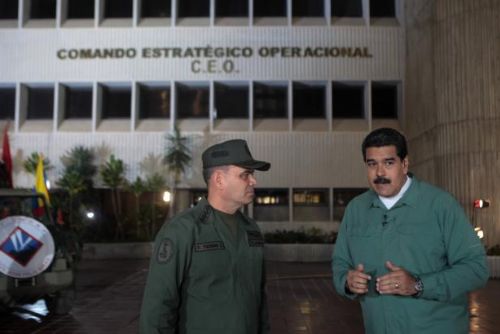 obrázek:Konec chaosu. Velení nad zásobováním Venezuely přebírá osobně Maduro