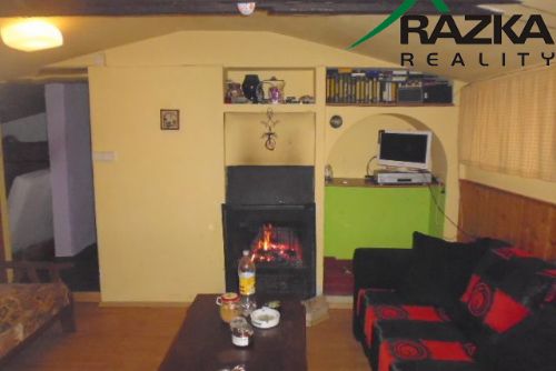 Obrázek - Chata s rybníčkem (7231 m2) - na  samotě, Chodová Planá - OB01219