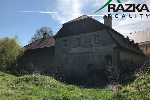 Obrázek - Mlýn s náhonem v obci Klíčov na Tachovsku - OB02617