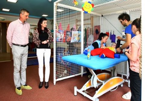 obrázek:Chcete-li být součástí naší firmy, máte příležitost na těchto pozicích