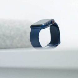 5 tipů co dělat, když se Apple Watch nenabíjejí. Vyřešte problém rychle a jednoduše