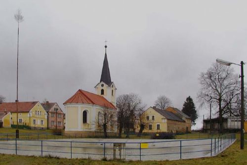 Foto: Malahovští jsou pro slepičárnu