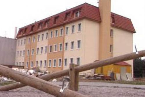 Foto: Bytová výstavba obcí omezena