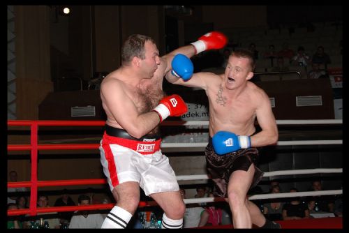 Foto: Plzeň hostila Galavečer v boxu, Seman se vrátil vítězně