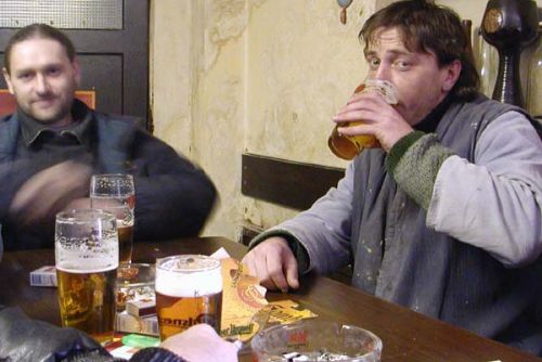Foto: Hospody na vsích jsou před krachem