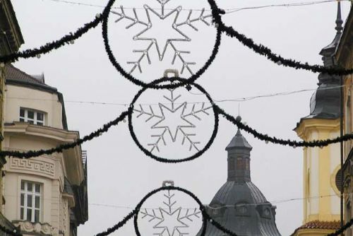 Foto: Plzeň vydá víc peněz za vánoční výzdobu