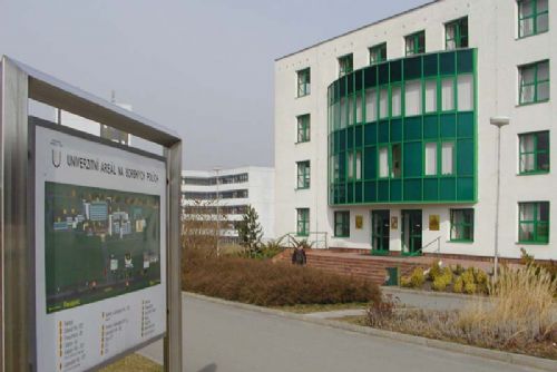 Foto: Středa otevírá dveře Fakulty aplikovaných věd a Fakulty právnické