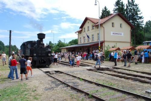 Foto: Víkend láká na Bezdružické parní léto