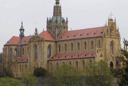 Foto: Klášter v Kladrubech u Stříbra láká na historický jarmark