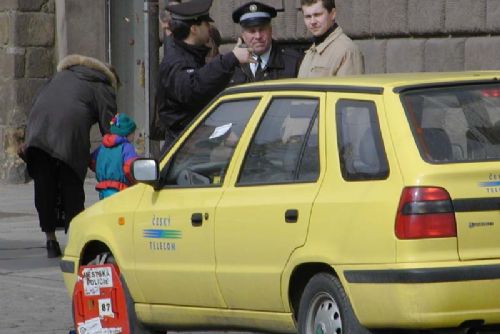 Foto: Řidiči v Plzni nerespektují dopravní omezení