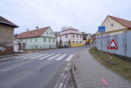 Foto: Archeologické nálezy zpozdí uzavírku Rolnického náměstí