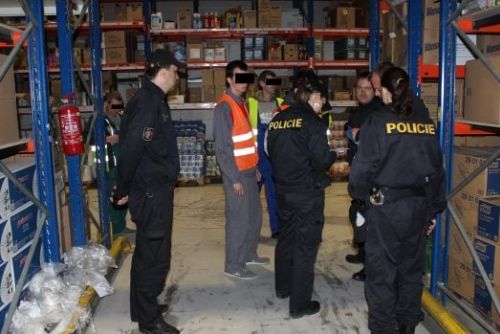 obrázek:Cizinecká policie prověřila v prosinci téměř 500 osob, čtyři přistiženi