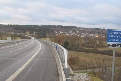 obrázek:Estakádu u Třemošné na I/27 čeká oprava, v květnu přijde úplná uzavírka