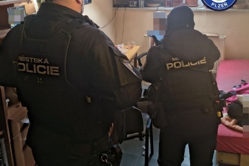 obrázek:Opilá žena v depresi s 3,21‰ odvezena na záchytku