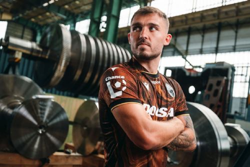 obrázek:Viktoria představila odvážné venkovní dresy. Odkazují na práci, průmysl i plzeňské pivo