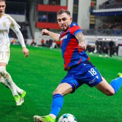 Viktoria tlačila, Sparta přežila VAR. Surovčík chytil Vydrovu penaltu a šlágr v Plzni skončil 0:0