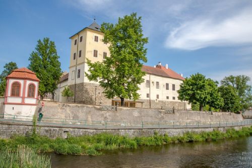 obrázek:Zámek a kino za 200 milionů? Horažďovice hledají dotace