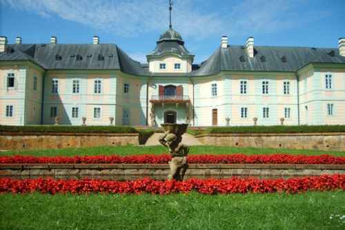 obrázek:Zámek Manětín přivítá jaro jarmarkem v sobotu 4. dubna