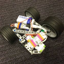 Den pro veřejnost v Centru robotiky