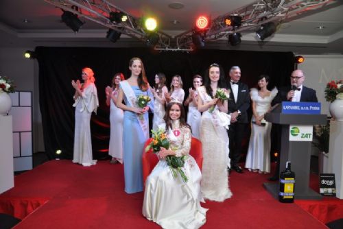 Obrázek - Vítězkou Miss Becher' Klub 2016 se stala Blanka Patricie Skálová