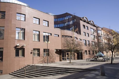 obrázek:ČNB prodala bývalou pobočku v Plzni za 102,5 milionu korun. Koupila ji V.D.O. Group