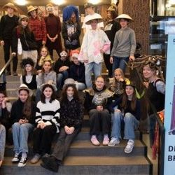 Děti z Plzeňska objevují kouzlo divadelního zákulisí