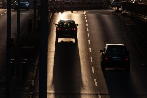 Foto: Dnes začíná oprava protihlukové stěny na D5, obrňte se trpělivostí