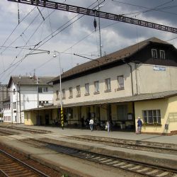 Nedostatek peněz přibrzdí modernizaci domažlické a budějovické tratě