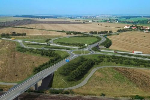 obrázek:Největší silniční stavba v kraji se blíží. Spojnice D5 a I/26 u Stoda se začne stavět v roce 2028