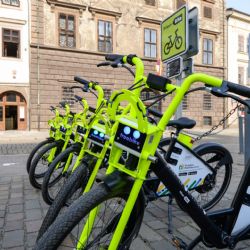 Plzeň spustí sdílená elektrokola. Už 17.března vyjedou do ulic stovky strojů