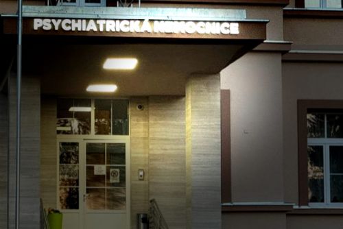 obrázek:Škrtil ho do bezvědomí. Policie řeší útok v psychiatrické léčebně jako pokus o vraždu