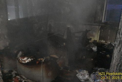 obrázek:Požár v Horšovském Týně zranil dvě osoby