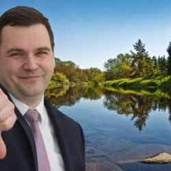 Vláda škrtá peníze národním parkům, nejvíc to odnesou Šumava a Krkonoše