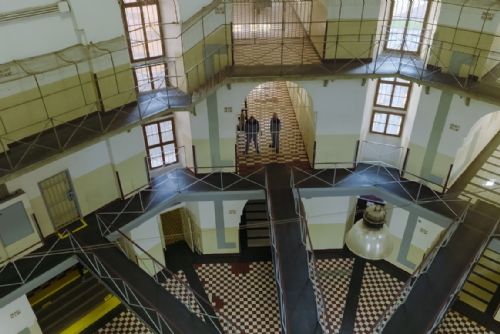 obrázek:Další úmrtí ve věznici na Borech. Zemřel třicetiletý odsouzený, případ řeší inspekce