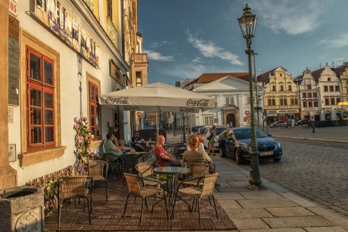 obrázek:Plzeň utahuje šrouby předzahrádkám, Náměstí Republiky má zvláštní režim