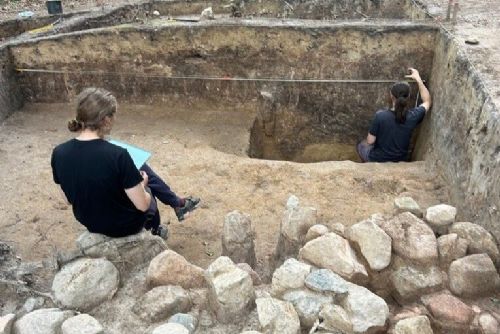 obrázek:Pravěké pohřebiště v Polsku vydává tajemství. Na výzkumu se podíleli archeologové ze ZČU