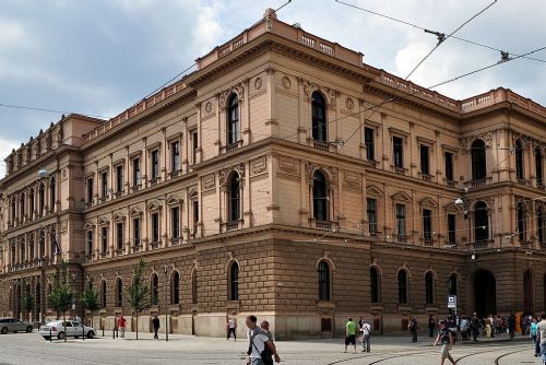 obrázek:Ústavní soud zrušil rozsudky v plzeňské kauze křivého obvinění ze znásilnění