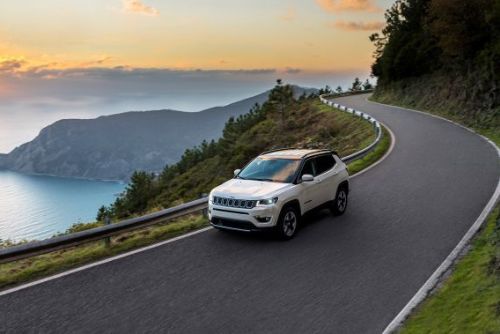 Foto: Jeep Compass: nedostižné schopnosti 4x4, prvotřídní jízdní dynamika