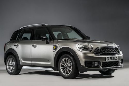 Foto: Obratný, praktický, elektrizující je MINI Cooper S E Countryman ALL4