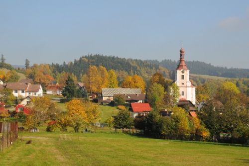 Foto: Lidé se mohou v sobotu projít po Dobřanech se starostou 
