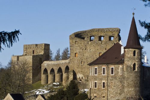 Foto: Památkáři vystavují fotografie hradů kraje spjatých s Karlem IV.
