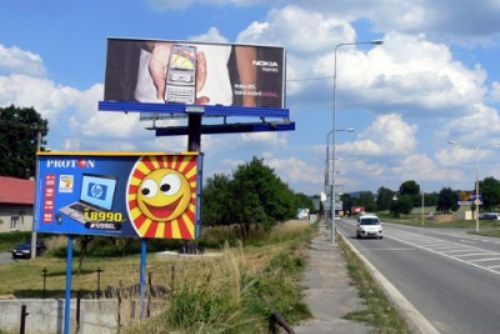 Foto: Plzeň radikálně omezí reklamu