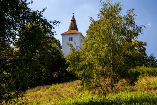 Foto: Šumavský Mouřenec zve o víkendu na setkání s potomkem spisovatele Karla Klostermanna