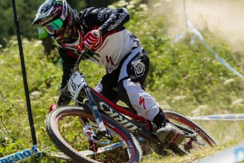 Foto: Šumavský Špičák hostí iXS European Downhill Cup 