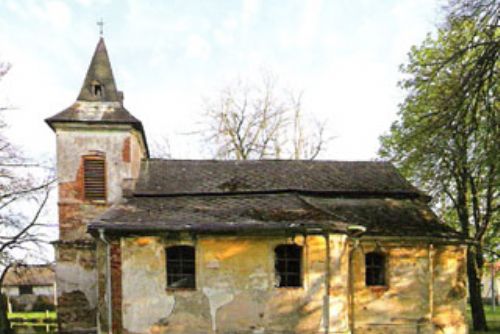 Foto: Zaniklé a ohrožené kostely zvou na landartová díla. Teď Pecihrádek a Otěvěky  